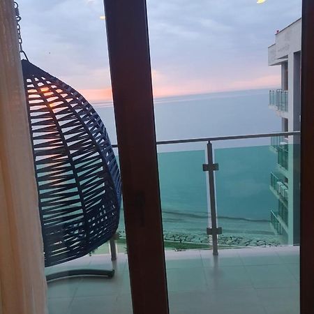 The Fresh Wave Hotel Batumi Esterno foto