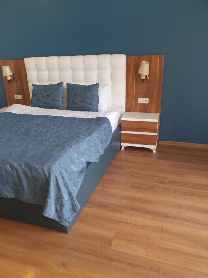 The Fresh Wave Hotel Batumi Esterno foto