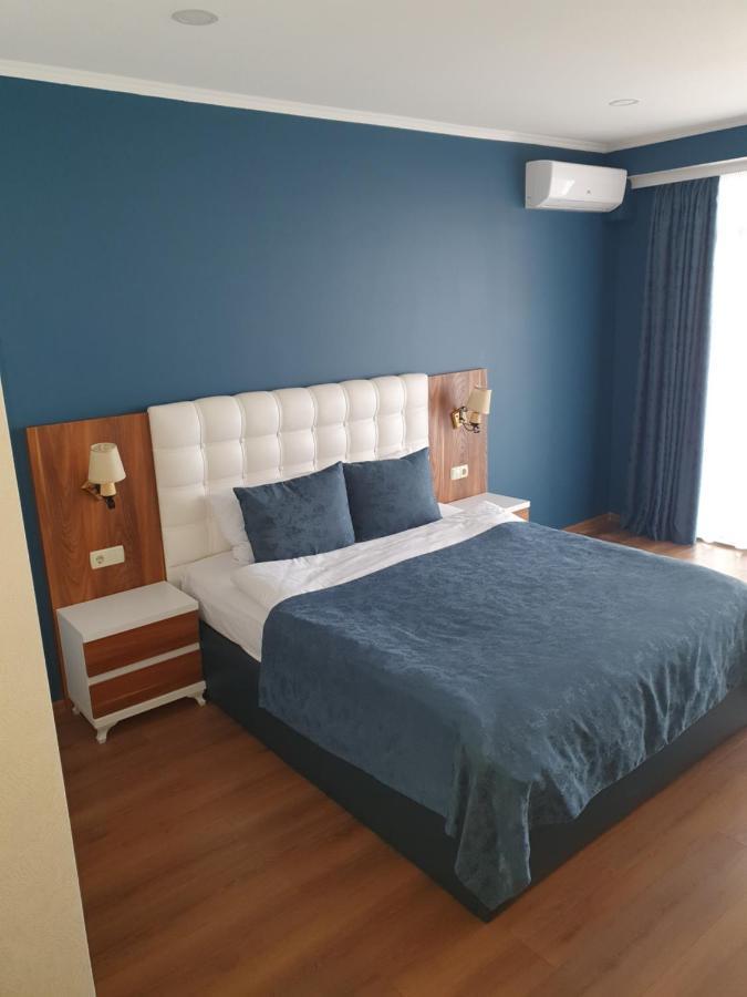 The Fresh Wave Hotel Batumi Esterno foto