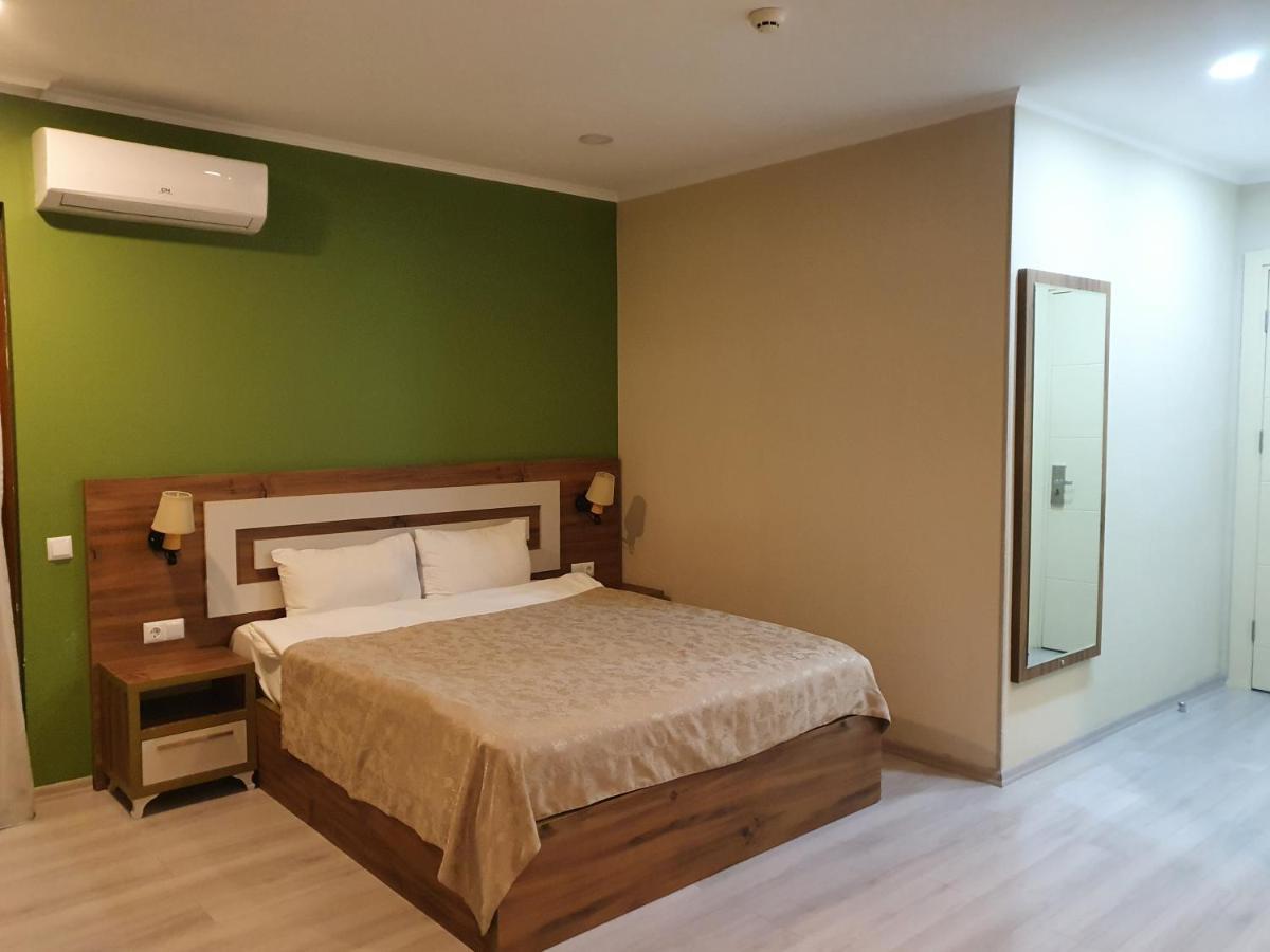 The Fresh Wave Hotel Batumi Esterno foto
