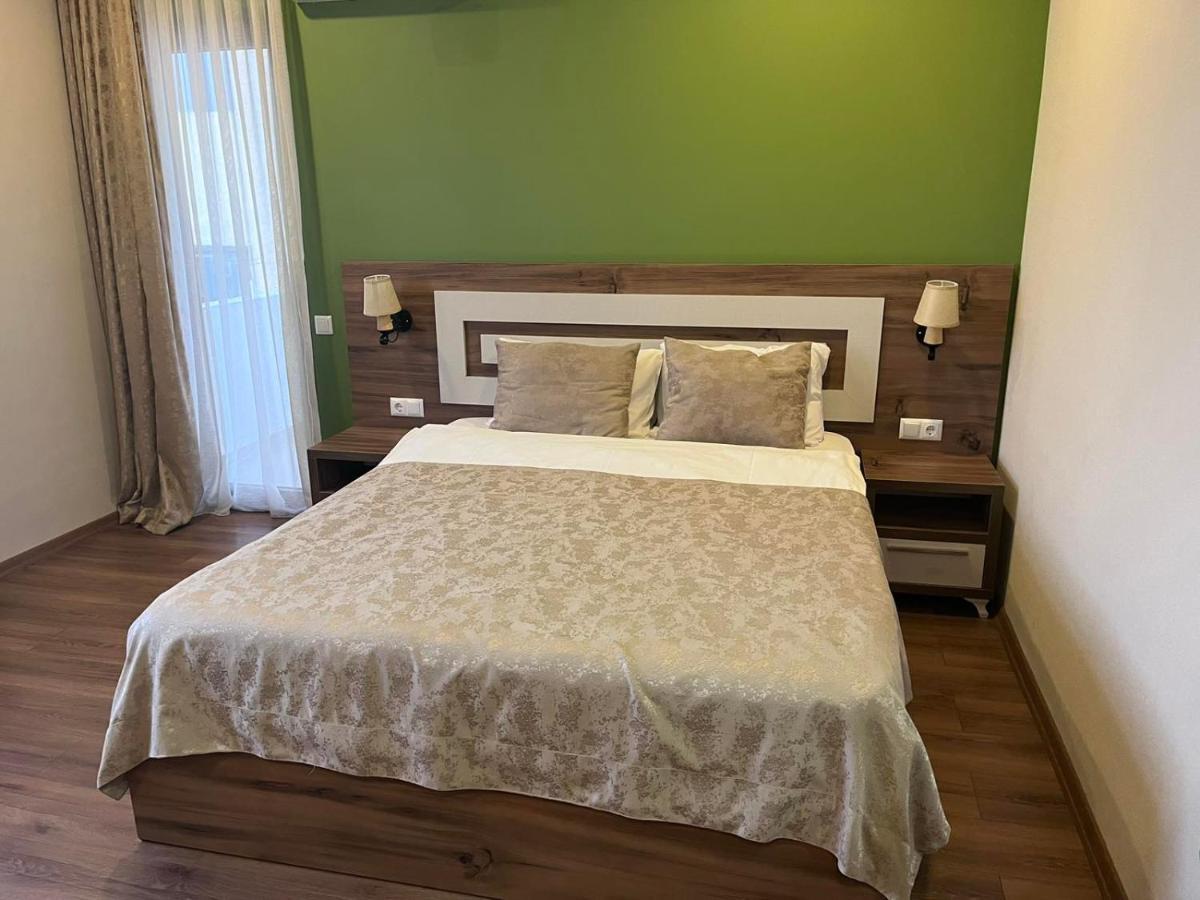 The Fresh Wave Hotel Batumi Esterno foto