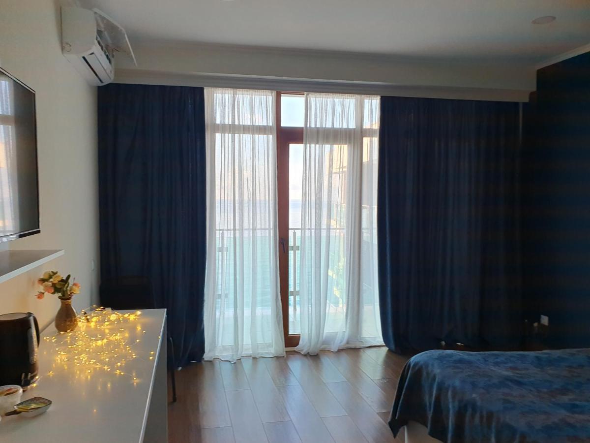 The Fresh Wave Hotel Batumi Esterno foto