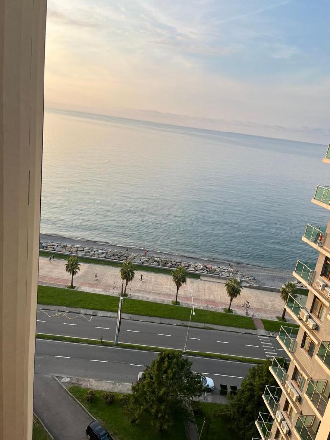 The Fresh Wave Hotel Batumi Esterno foto