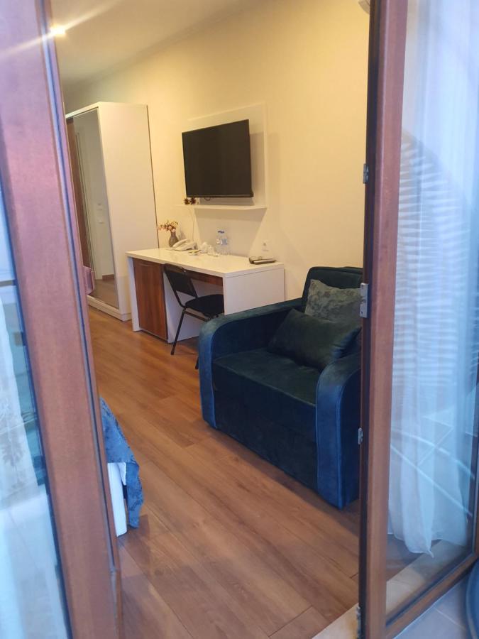 The Fresh Wave Hotel Batumi Esterno foto