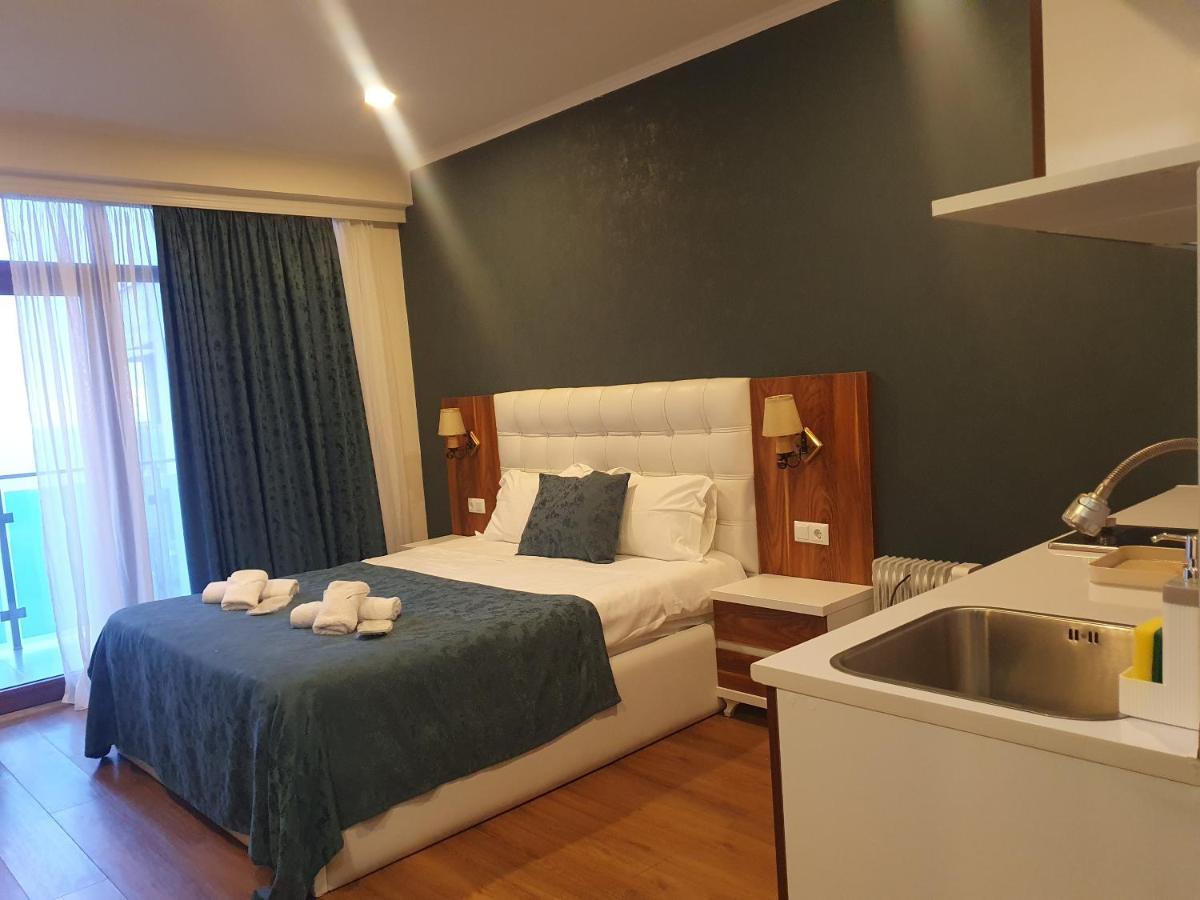 The Fresh Wave Hotel Batumi Esterno foto